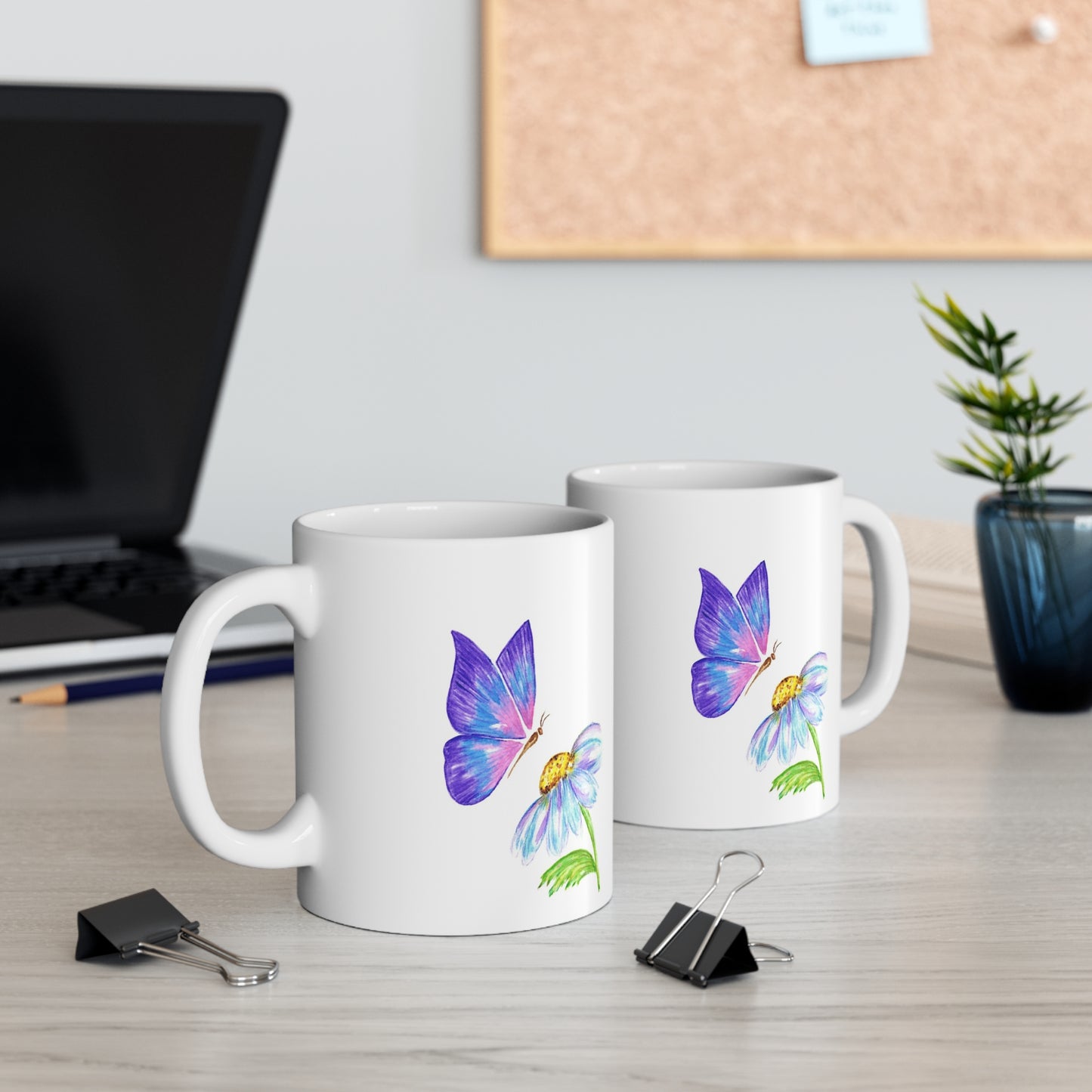 Butterfly and Daisy — aa35d8af